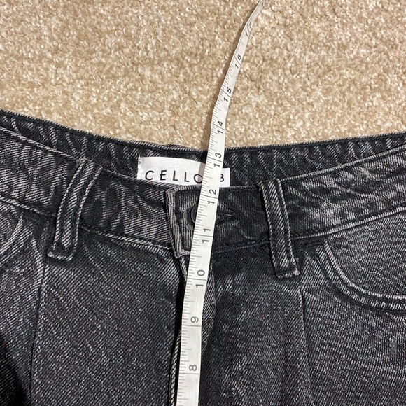 Cello Barrel Cut Denim Jeans In Dark Acid Wash Soft Black In Junior's Size 3 - Picture 9 of 12
